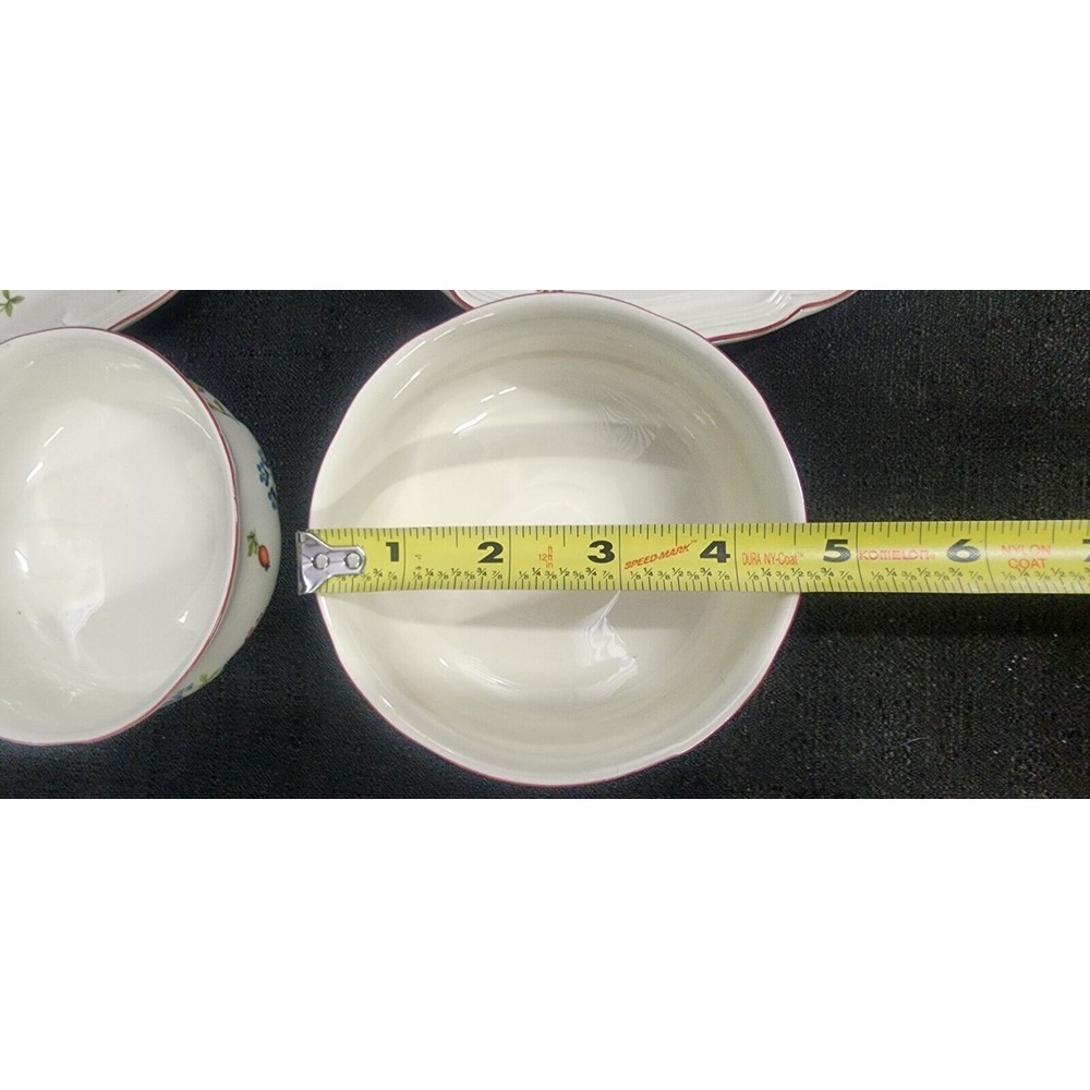 PETITE FLEUR Villeroy & Boch 8pc Set Salt Pepper Shaker Plates Bowls Saucers - Picture 10 of 15